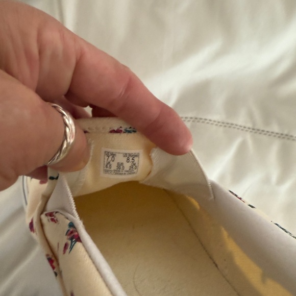 Vans Cream and Red Slip-On Sneakers - Picture 5 of 6